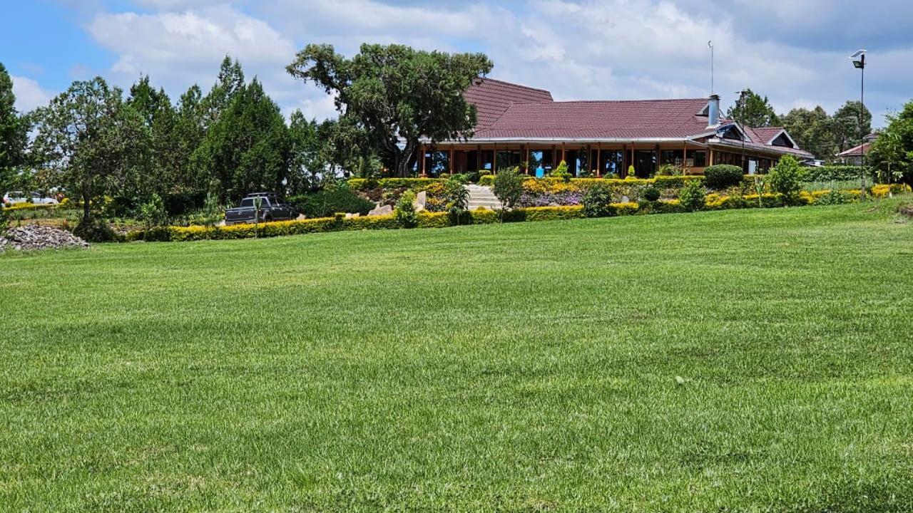 Juniper Park Resort Nyahururu Екстер'єр фото